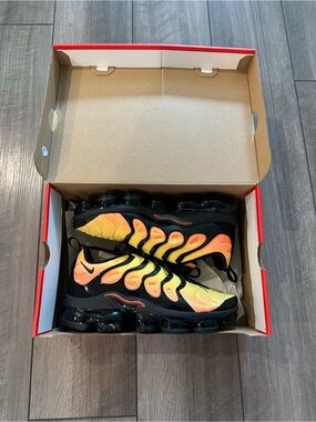 Nike VaporMax Plus Sneakers in Yellow-to-Orange Gradient with Black